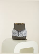 Guess cornelia hotsell velvet mini backpack