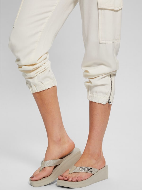 Guess Women s Edany Wedge Sandals