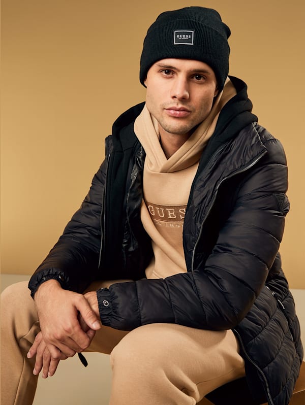 Guess beanie hats deals