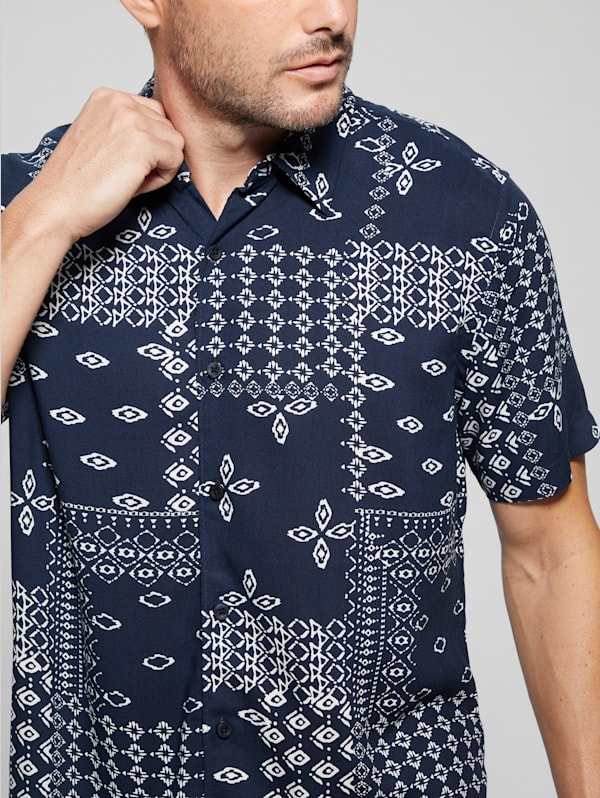 Eco Rayon Geometric Bandana Shirt | GUESS