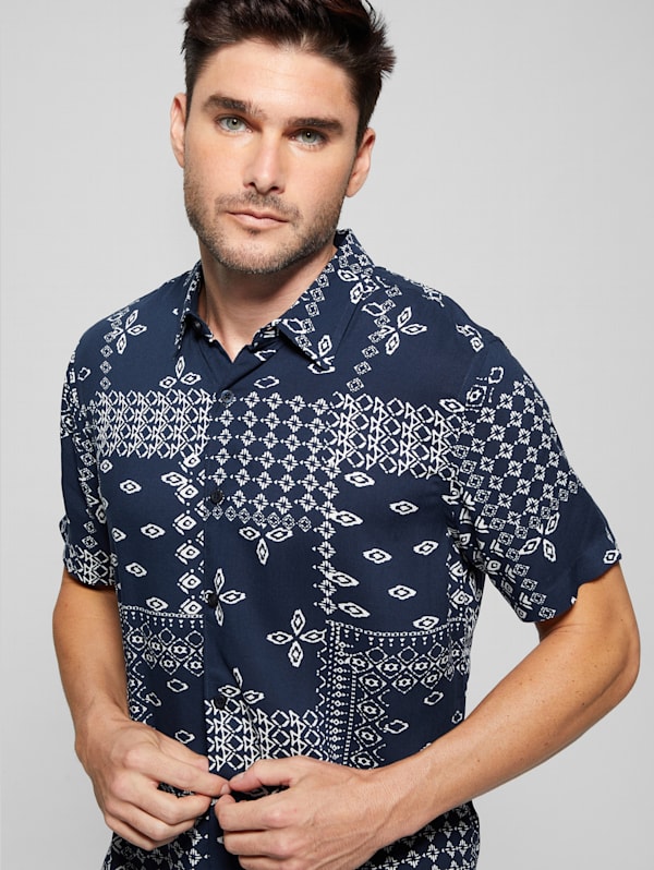 Weiv Men's Bandana Print Casual Shirt