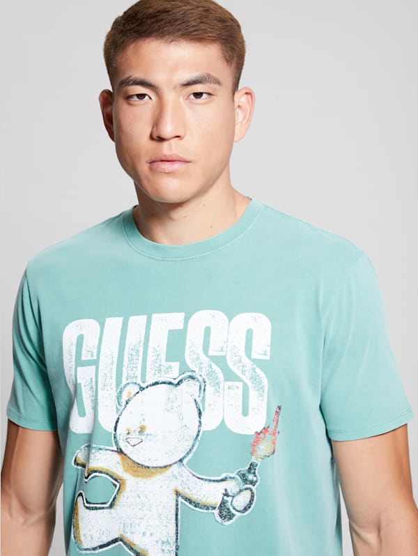 Guess graphic t shirt best sale