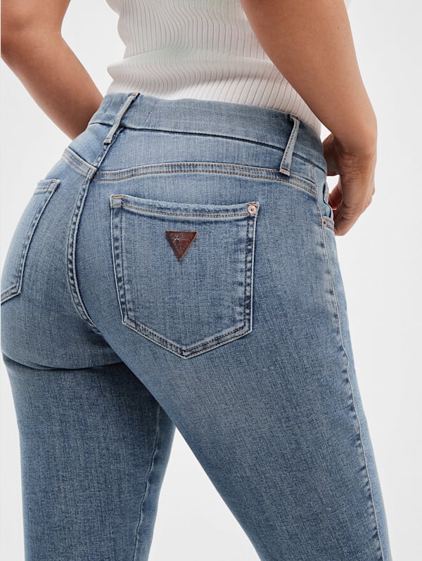 Guess curvy 2025