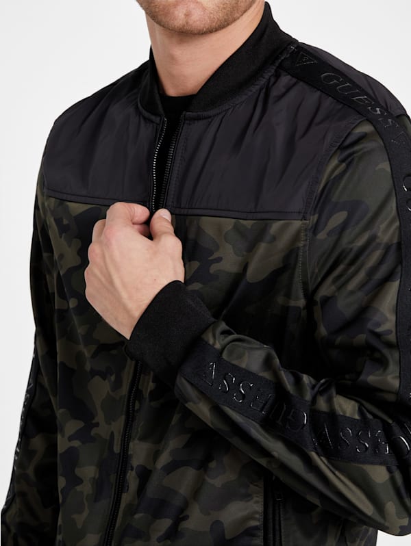 Guess camouflage jacket new arrivals
