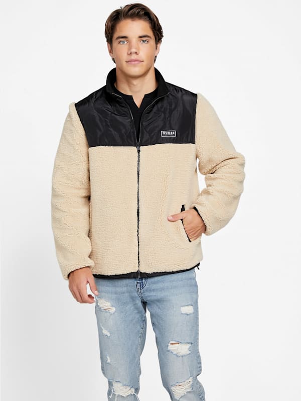 Sherpa jacket with zipper outlet
