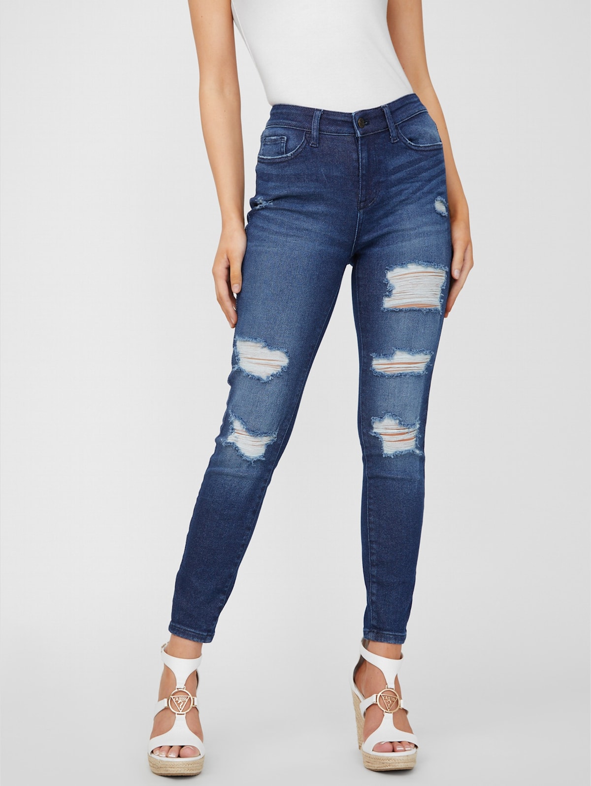 Everlee Distressed Ankle Skinny Jeans | GUESS Factory