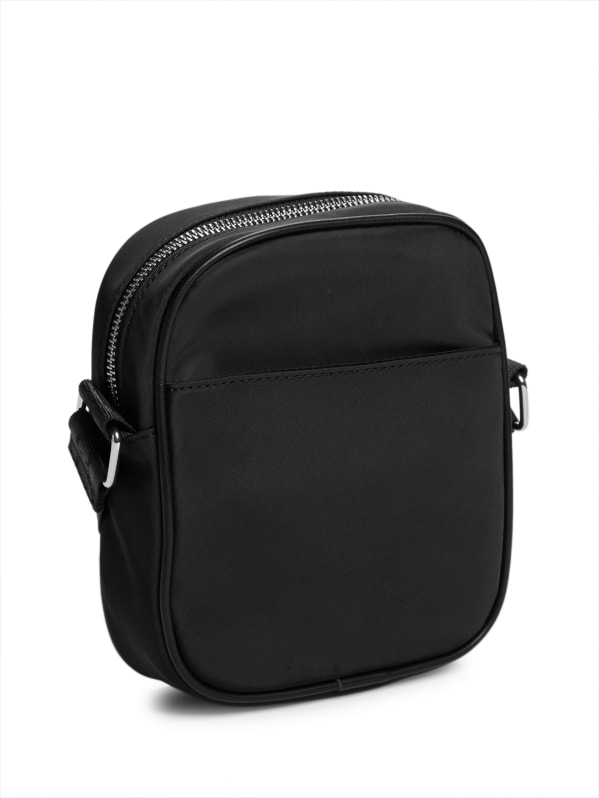 ◇monde monde◇ Clark Nylon Shoulder Bag Black VIOLETTA - Black – Maria Luisa Craia