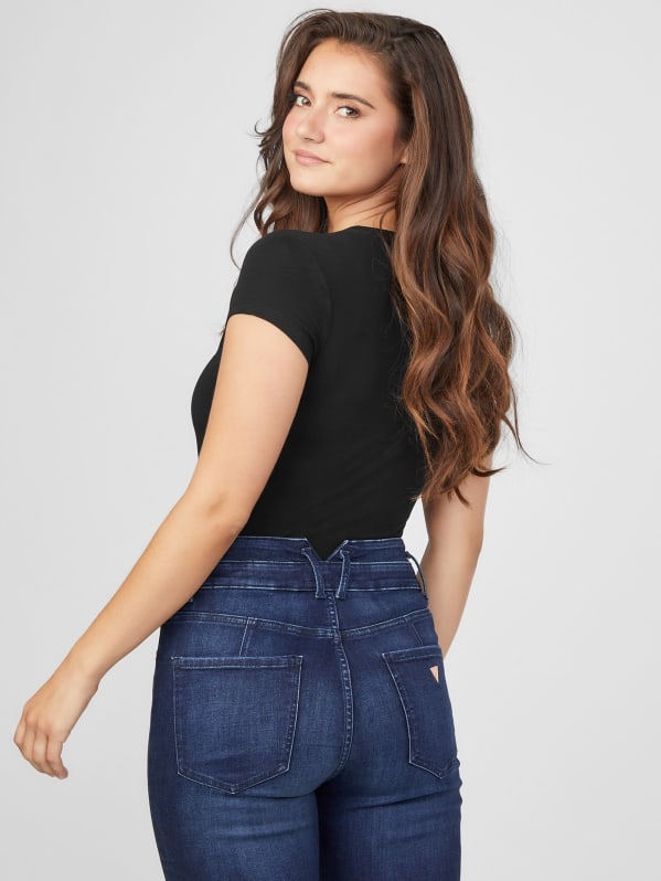 Gigi Logo Tee
