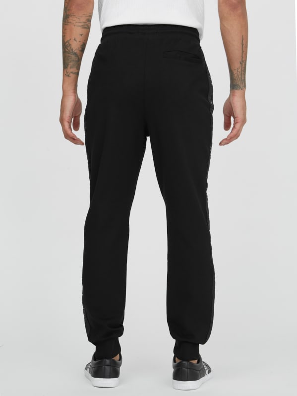 Eco Andrew Logo Joggers | GUESS Factory Ca