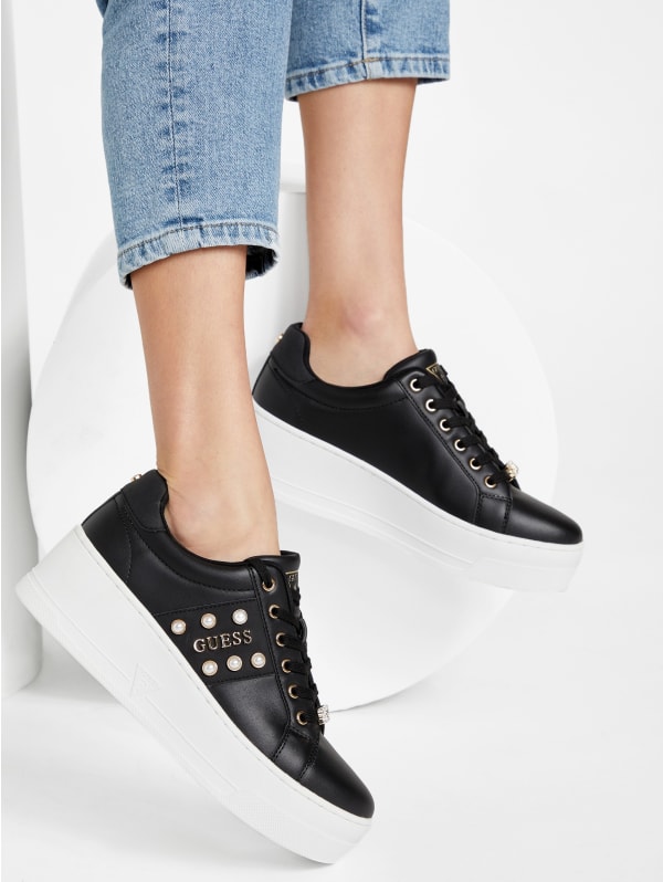 最適な材料 Sonta Pearl Low-Top Sneakers | GUESS Factory その他