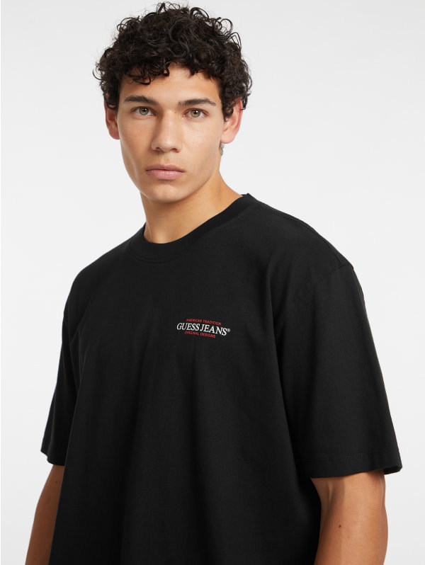Oversized American Tradition Tee | GUESS Jeans Oversized American Tradition Tee | GUESS Jeans