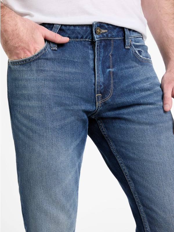 Eco Finnley Mid-Rise Tapered Jeans | GUESS