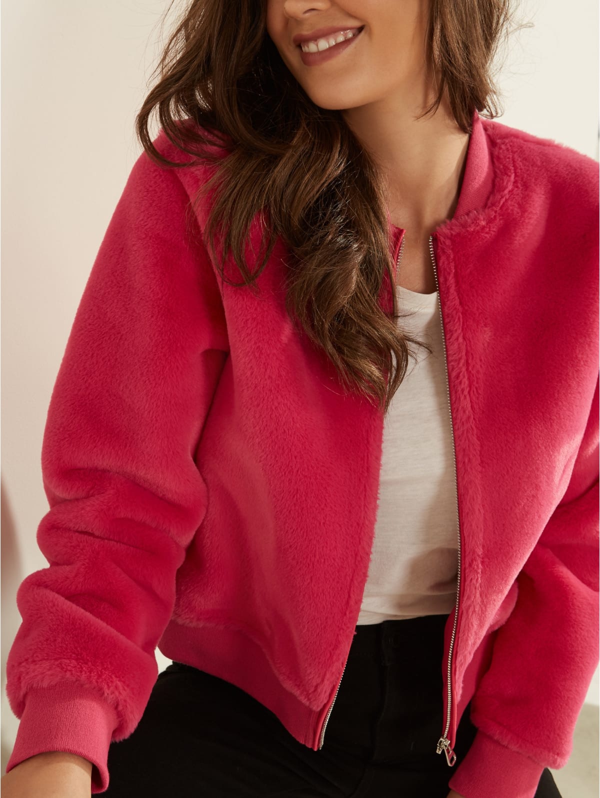 Guess fluffy jacket Outlet
