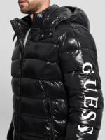Black puffer jacket guess discount
