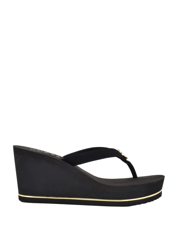 Guess wedge deals flip flops