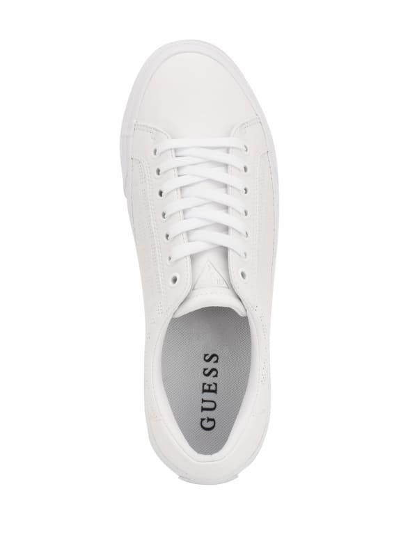 Guess deals catching sneaker