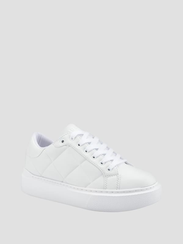 Guess sneakers canada 2025