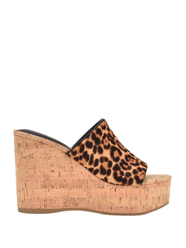 Yenise Wedge Sandals GUESS