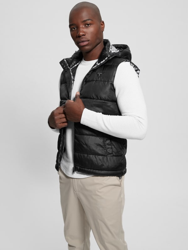 Black puffer hotsell vest with hood