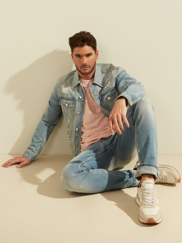 Dillon Light-Wash Denim Jacket | GUESS Canada