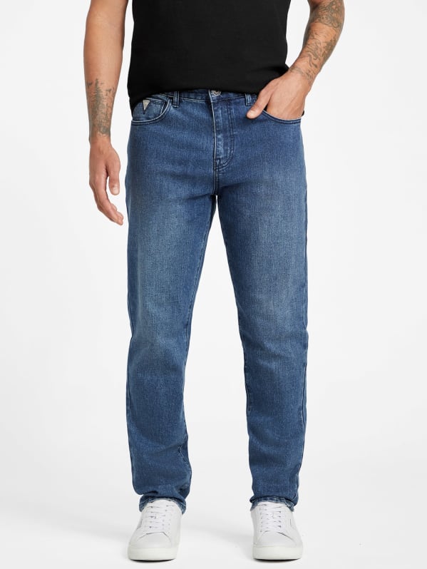 GUESS Factory Nick s 90s Straight Jeans