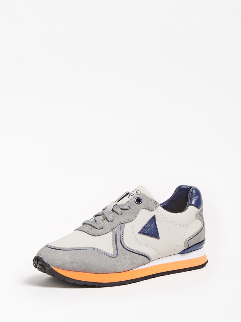 running shoes online store