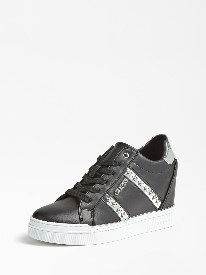 guess star sneakers