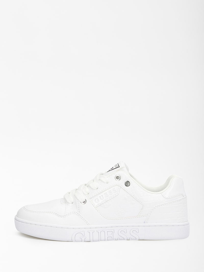 bugs bunny lebron 18