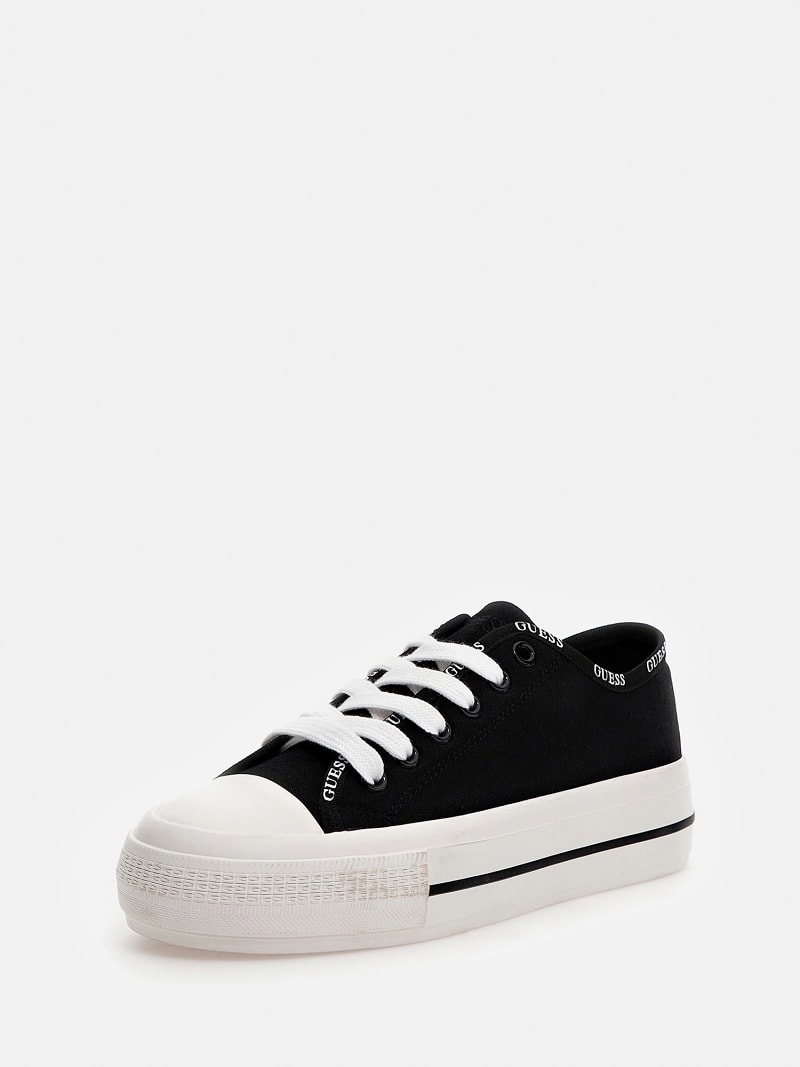 Guess canvas sneakers top