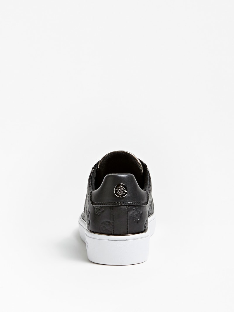 banq embossed logo sneakers