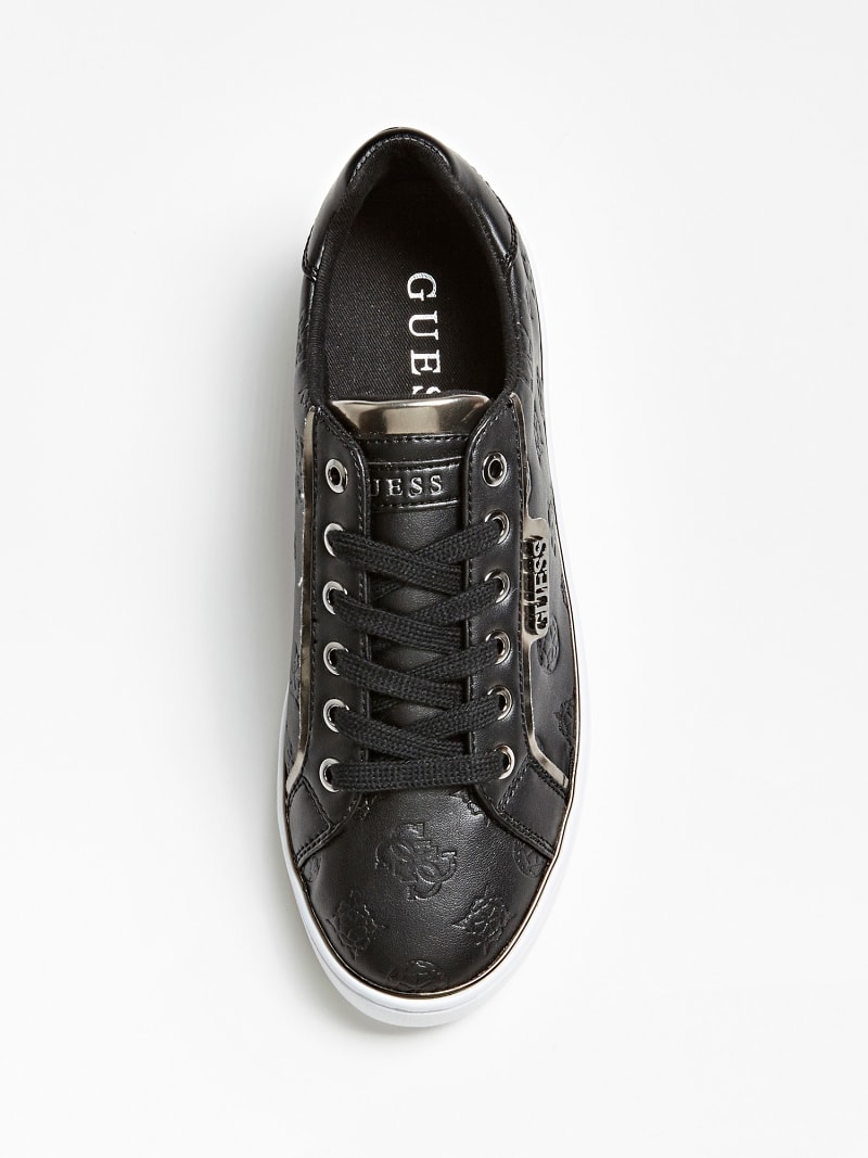 banq embossed logo sneakers