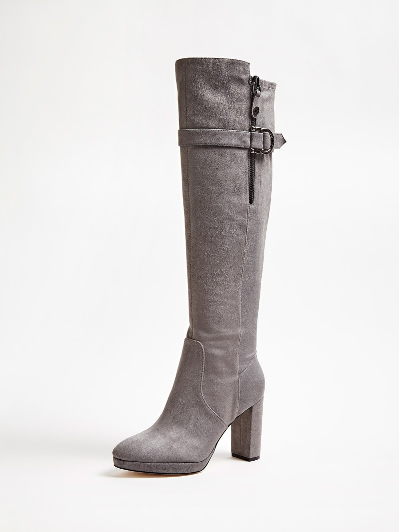 broad heel