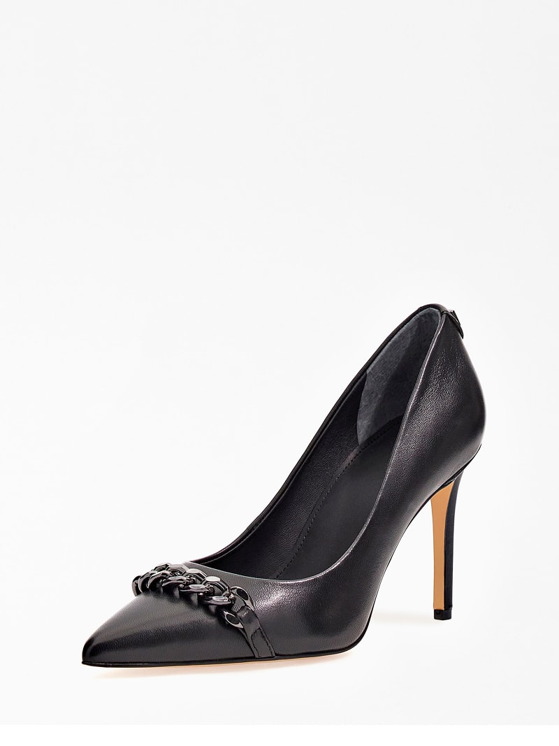 Guess court shoes shop