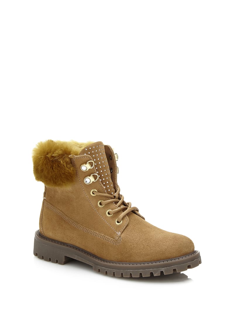 low boots with fur