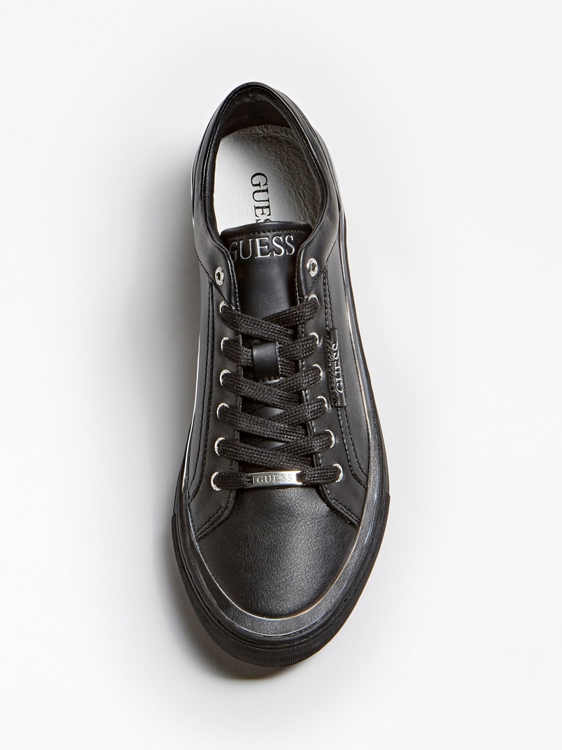 guess larry sneakers