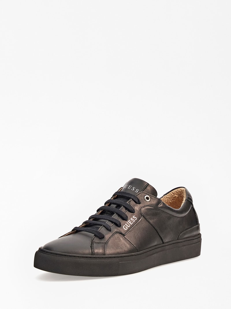 Leather Ravenna low-top sneakers