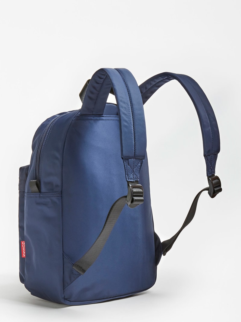 smart front pocket backpack