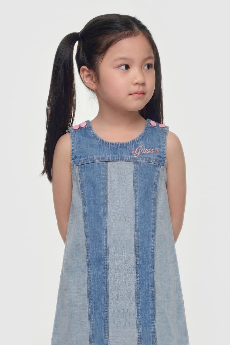 GUESS Abito In Denim Lyocell Per Bambina – Maniche Corte E Gonna A Volant, Eleganza Piccola - copertina