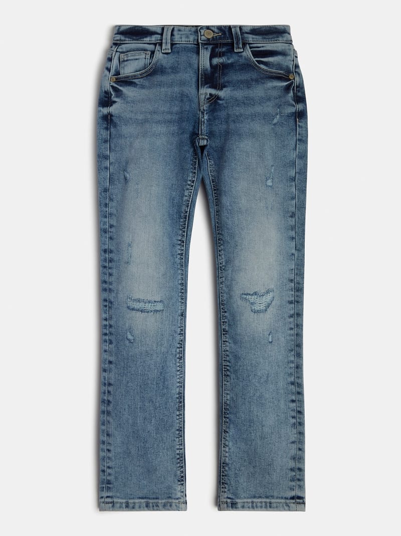 Прямые рваные джинсы