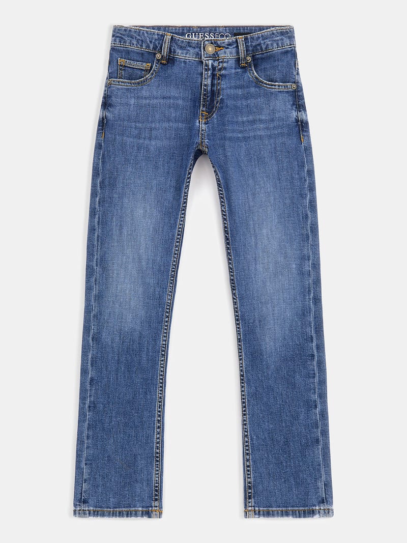 Прямые рваные джинсы