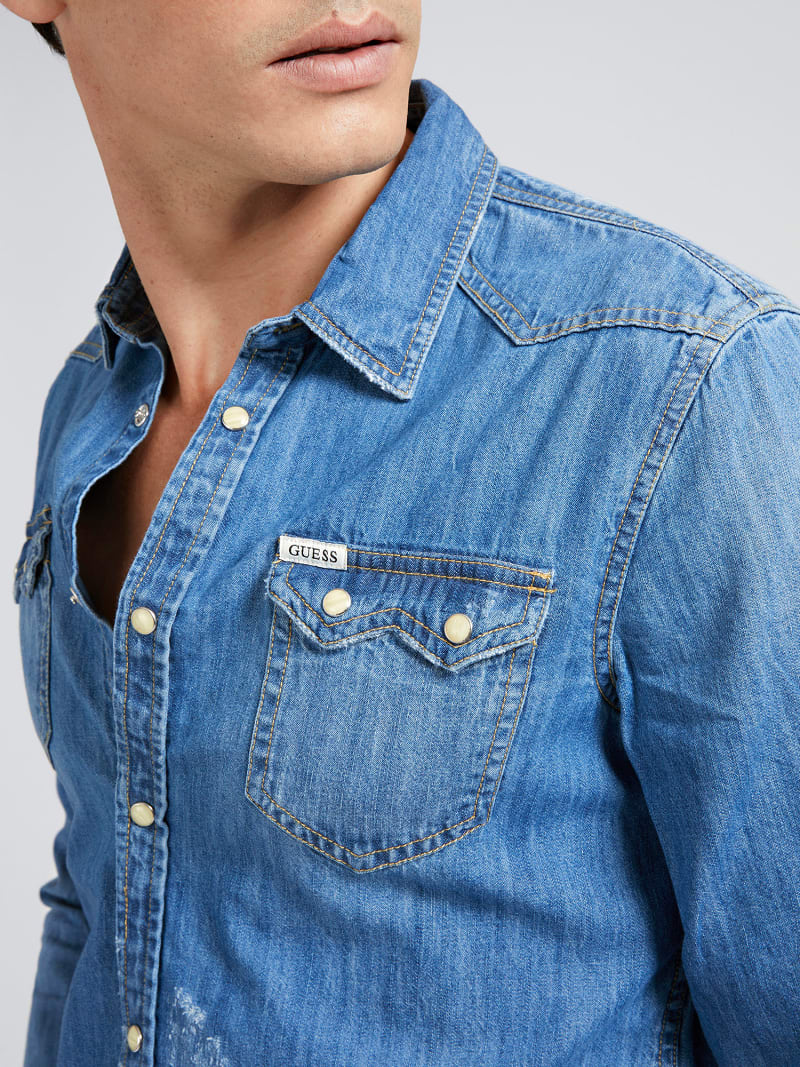 Slim Fit Denim Overhemd Officiele Online Guess Store We offer our denim in multiple fits. guess