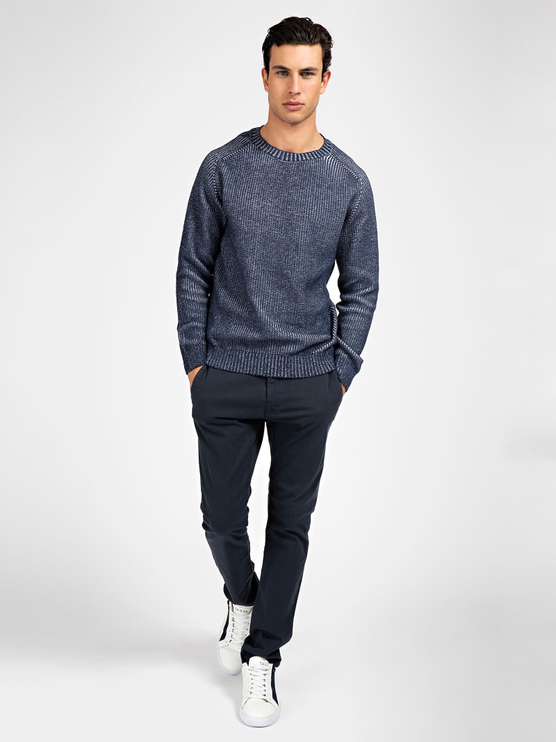 guess crew neck sweater