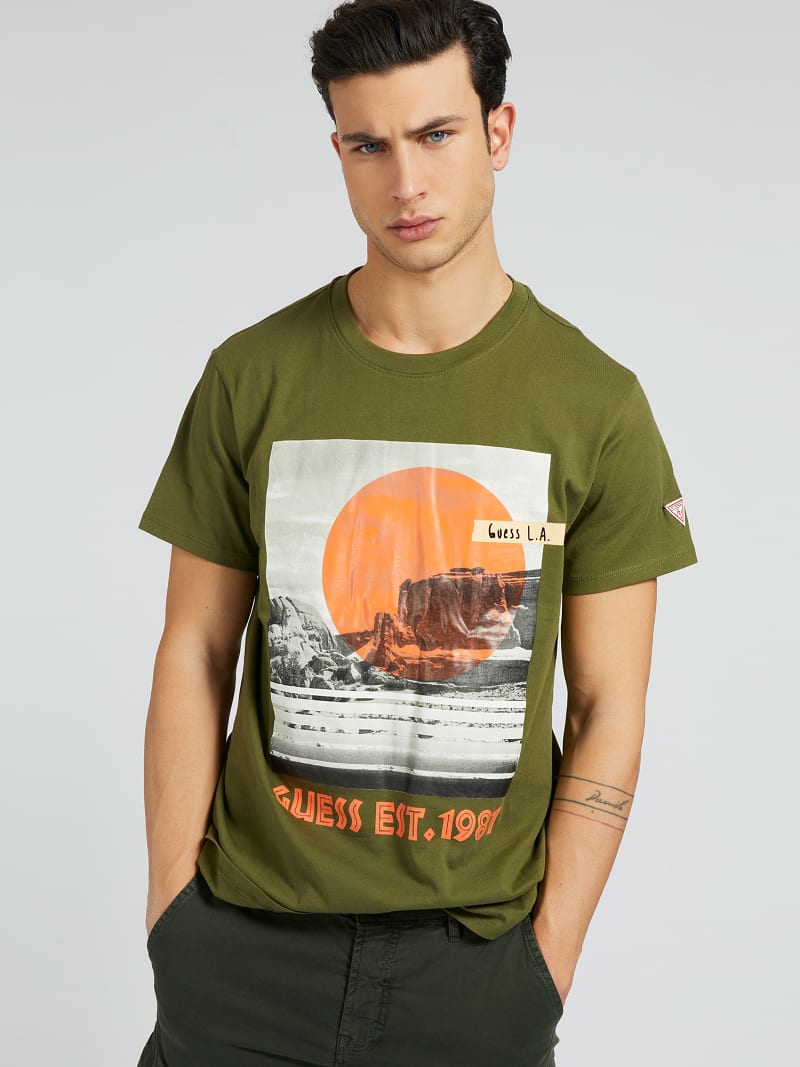 Guess la t shirt on sale