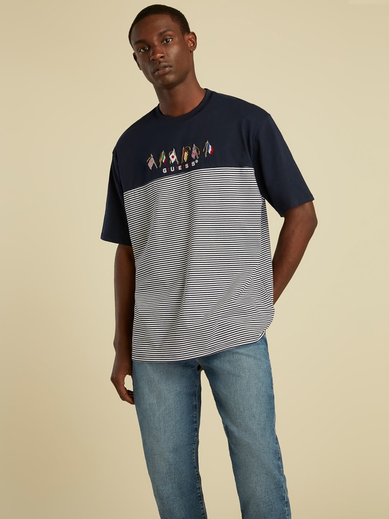 Flag Logo T Shirt Guess Official Online Store