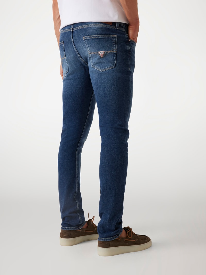 Guess Chris 27