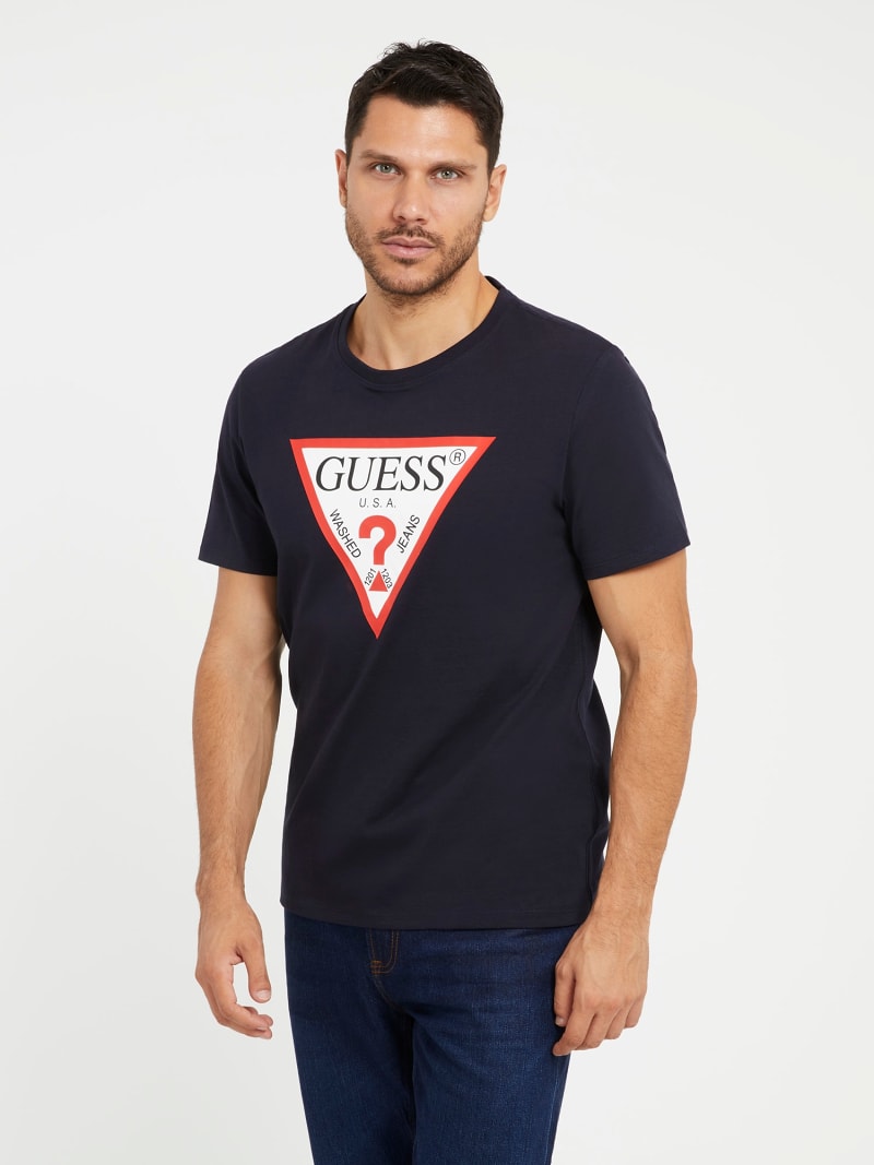 GUESS® Triangle logo t-shirt Men