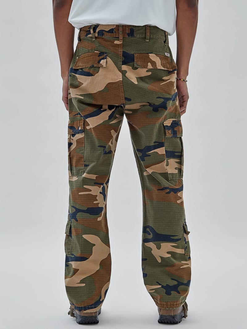 Guess camo jeans shop