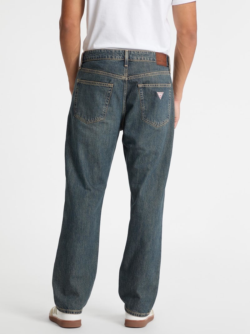 Jean droit taille moyenne G16