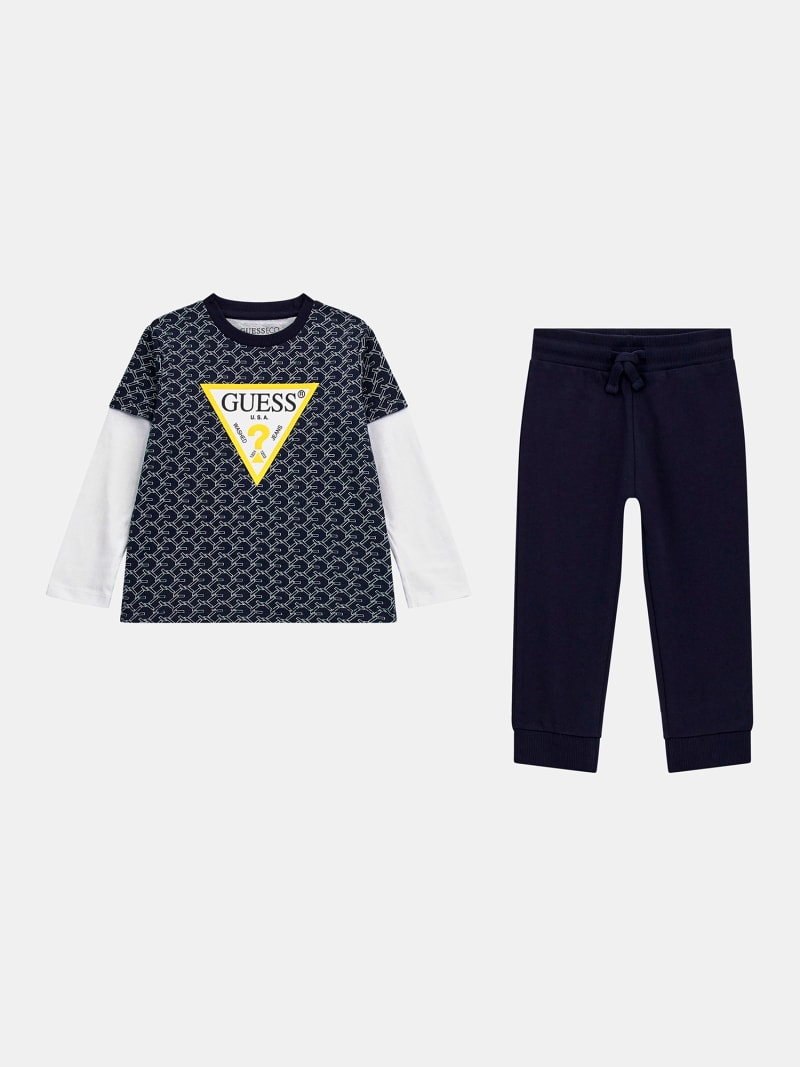 T-shirt and pant set