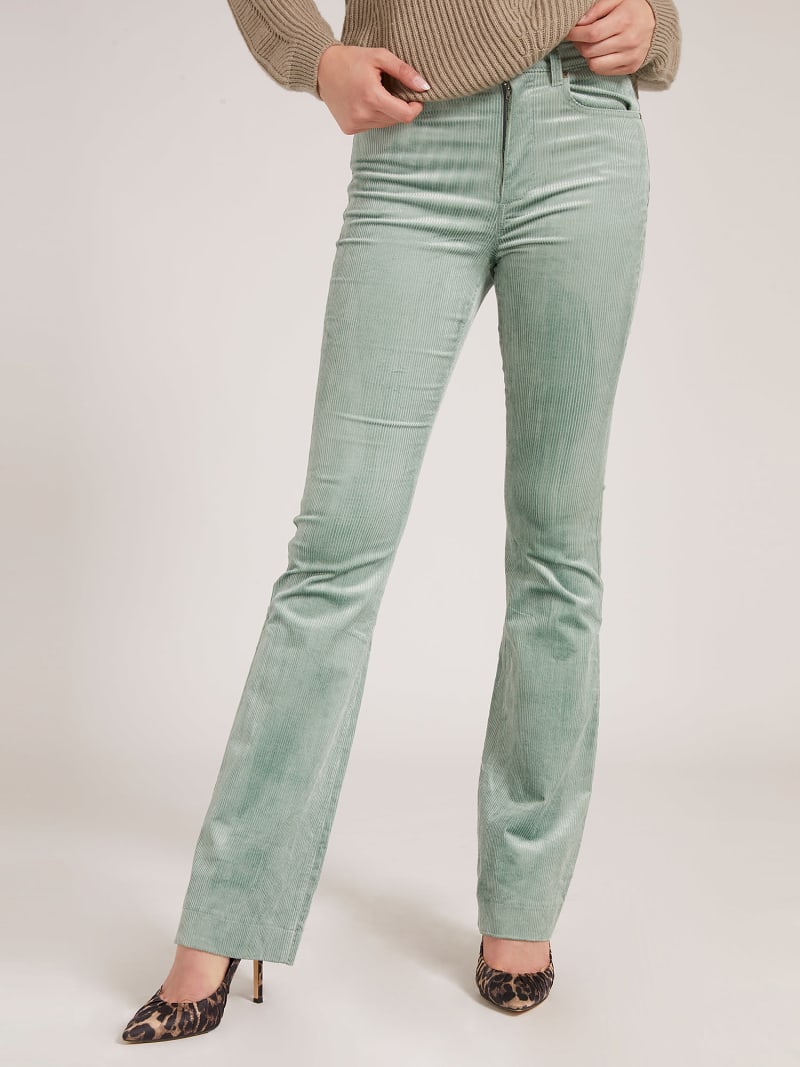 FIT AND FLARE JEANS
